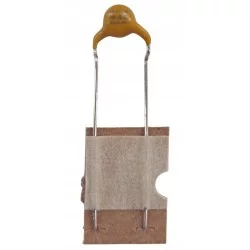 Kondensator przeciwzakłóceniowy CT7 220pF 300VAC.